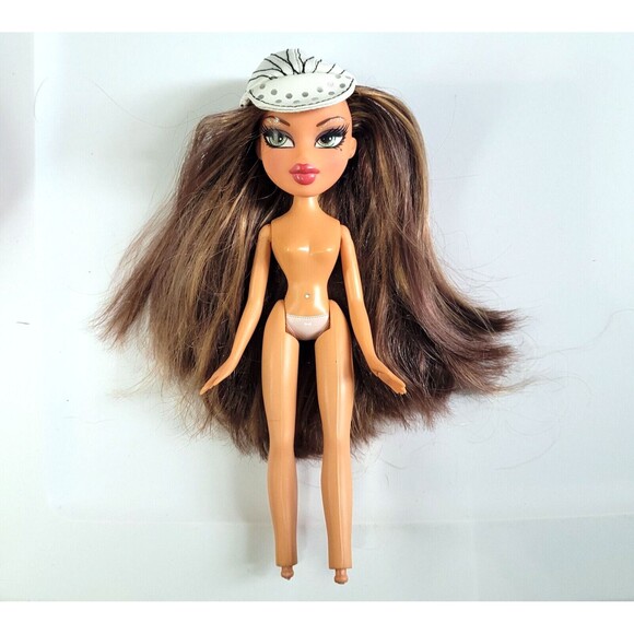 Bratz Rock Angelz Yasmin Doll 20 Yearz Special Edition 2021 2001 No Feet - Picture 1 of 16